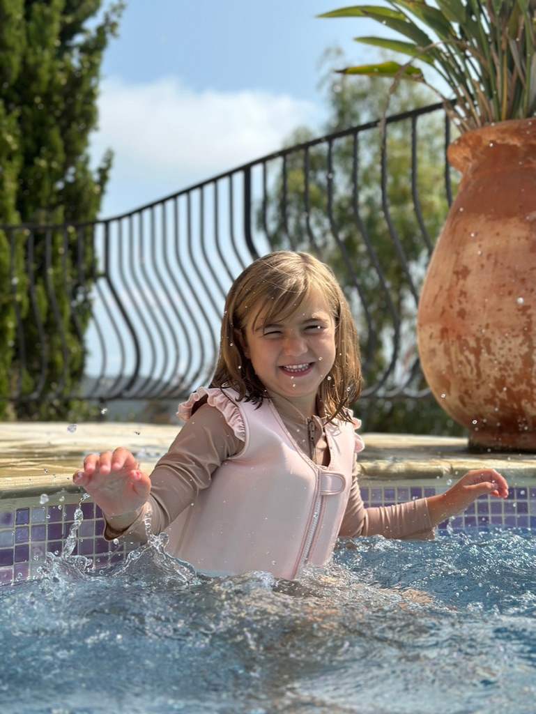 Swim vest with ruffle - English Rose